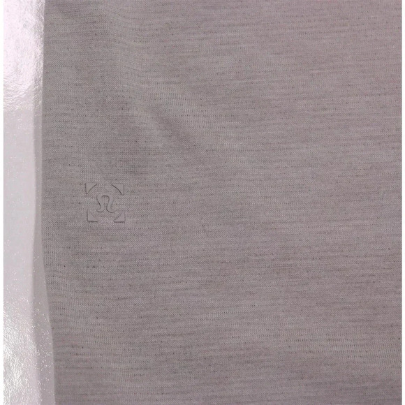 Lululemon Light Gray Performance Tech Golf Polo Shirt Men's Small - Picture 6 of 6